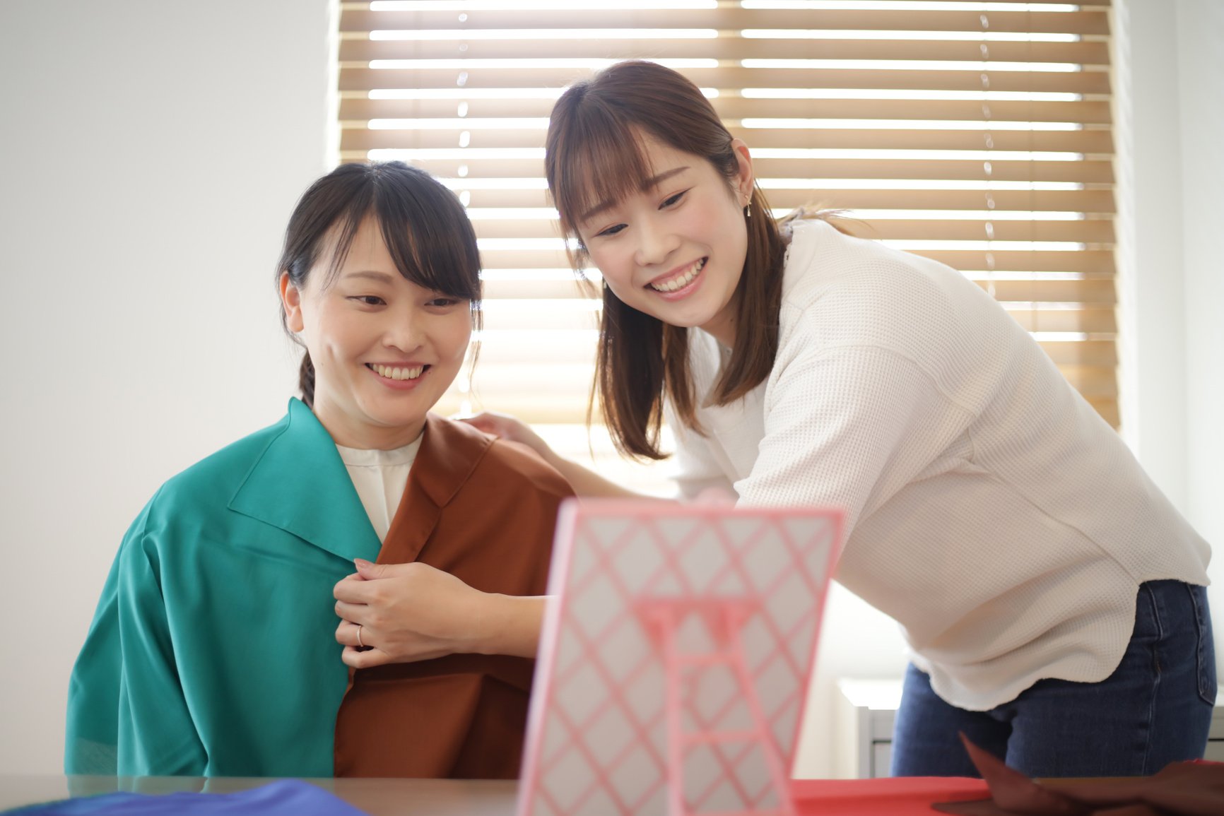 Woman doing personal color diagnosis